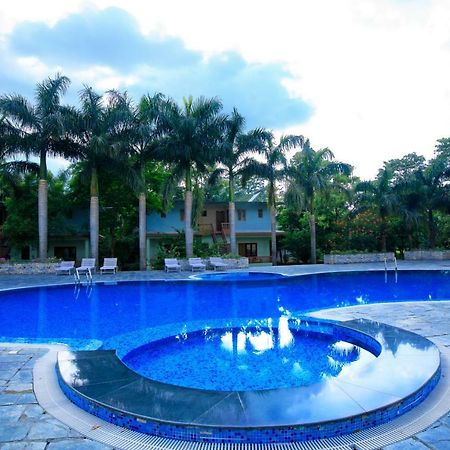 โรงแรมจิตวัน พาราไดซ์ โซราฮา ภายนอก รูปภาพ